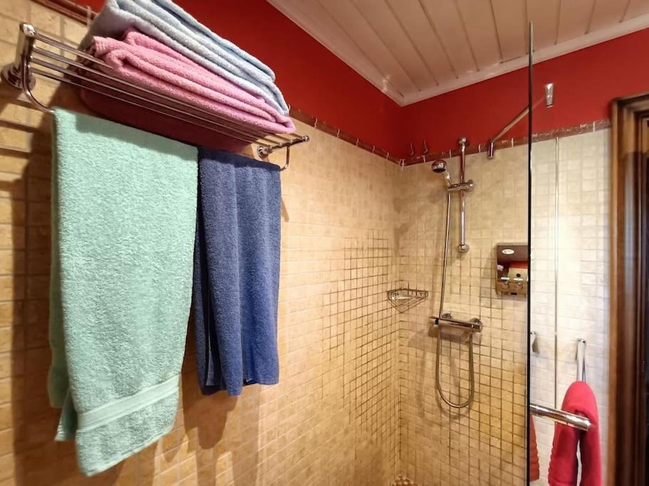 Espectacular Y Acogedor Apartamento Con Todas Las Comodidades 비에스카스 외부 사진